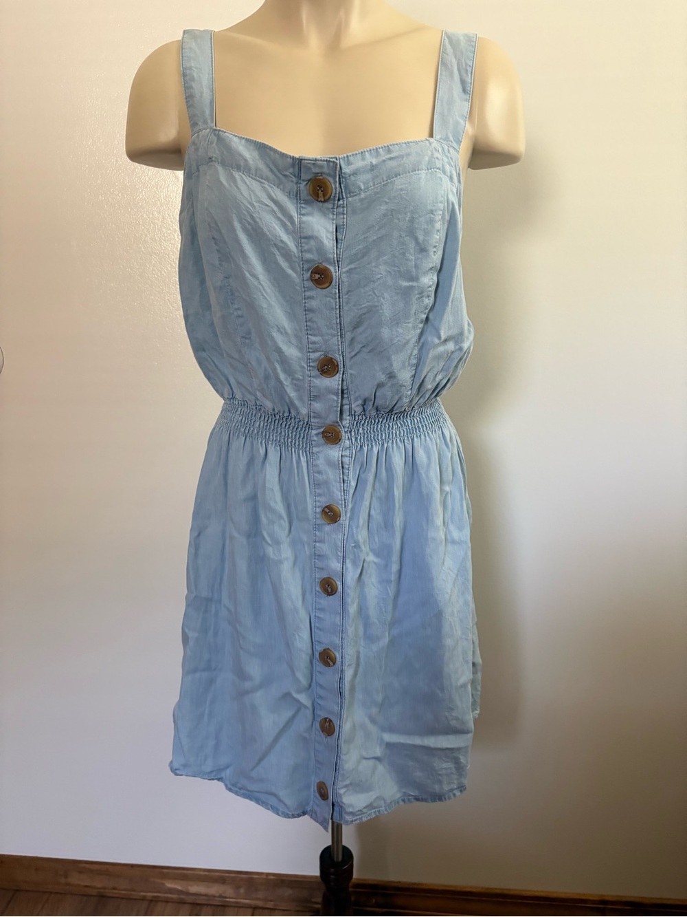 Love Tree Small Light Wash Denim Sundress Button-Down Front Wide Straps - Picture 1 of 10